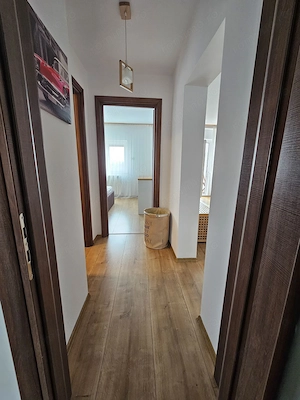 proximitate metrou , renovat + mobilat