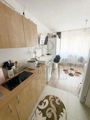 UMT - 1 CAMERA - RENOVATA - BAIE - AER CONDITIONAT