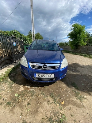 Opel Zafira B (2008)   1.9 CDTI, 7 Locuri