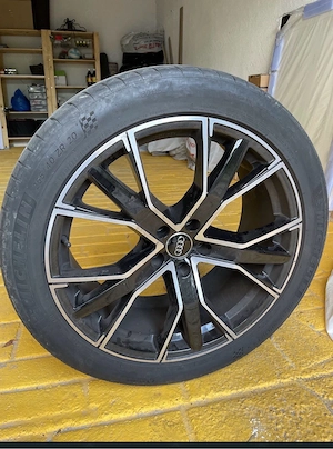 Jante Audi A8 Jante Audi A8 cu cauciucuri de vară 265/40 ZR20 - imagine 3