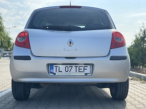 Renault Clio III 1.4 16V 98 CP | 127.000 km reali | Climă automată | CarPlay | 2 seturi roți - imagine 3