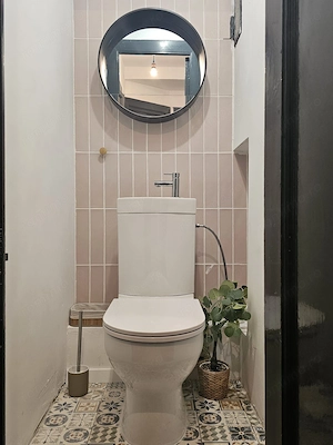 Apartament 4 camere ultracentral, renovat si mobilat, terasă spațioasă. - imagine 7