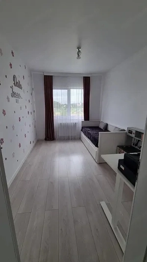 Apartament 3 camere la cheie, parcare, zona strazii Avram Iancu - imagine 4