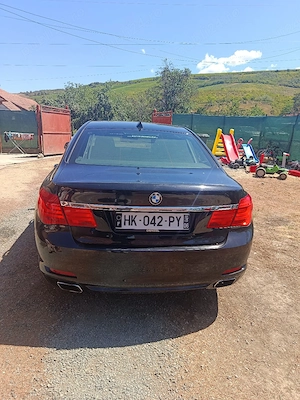 BMW 750i xdrive 2010 - imagine 3
