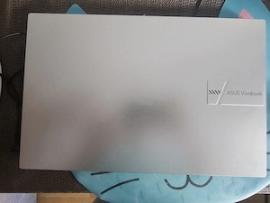 ASUS VivoBook 15 i5-13420H   16GB   512GB + Geantă ASUS + Mouse