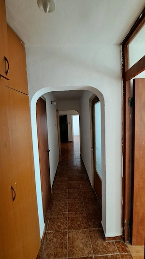 3 camere Crangasi - imagine 6