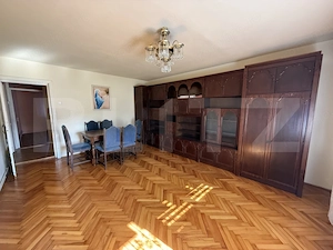 Apartament 3 camere, 67 mp, zona Micro 17 - imagine 2