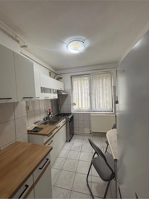 Apartament 3 camere de inchiriat , central - imagine 3