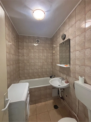 Apartament 3 camere de inchiriat , central - imagine 2