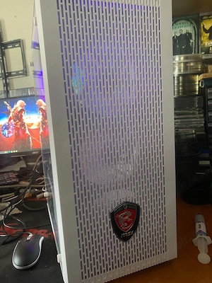 Unitate PC Gaming MSI i7 