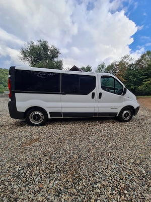 Vând Renault Trafic Pasager  - imagine 3