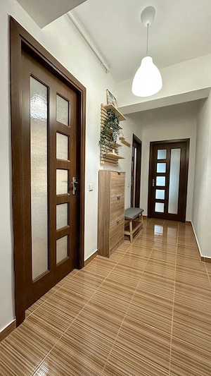 Apartament 2 camere, Decomandat. La 2 min metrou Dimitrie Leonida. Loc parcare. - imagine 5