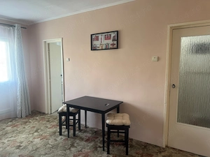 Închiriez apartament 1 camera Arad  - imagine 2
