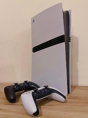Inchiriez PS5 PRO + Cont PSN Premium