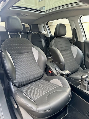 Peugeot 2008 115.000km Panoramic Dubluclimatronic Rate Garantie - imagine 8