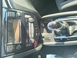 Nissan Qashqai 2020 1,5 Automat  - imagine 12
