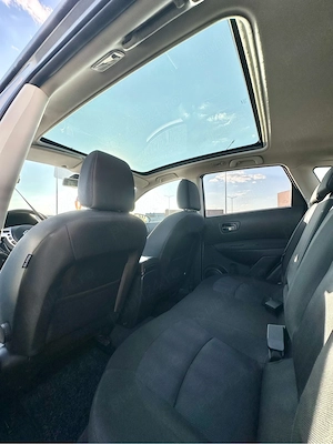     Nissan Qashqai 1.6 dCi 131 CP 4x4 - imagine 6