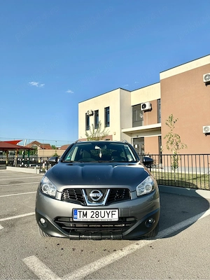     Nissan Qashqai 1.6 dCi 131 CP 4x4