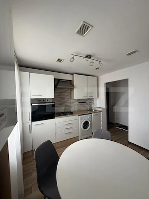 Apartament 3 camere, 63 mp, zona Piata Maria