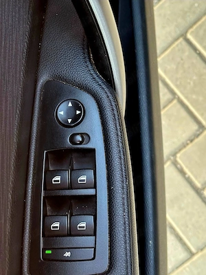 BMW E87 118d An Fabricatie 2011   Euro 5 - imagine 4