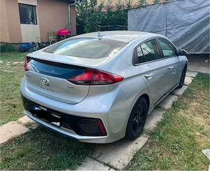 Hyundai lonig hibrid - imagine 2