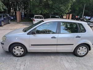 Vând Volkswagen Polo 1.2 Benzină (2007)   Doar 78.600 km reali - imagine 4