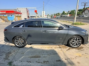 Vand sau schimb Kia Proceed GT 2021