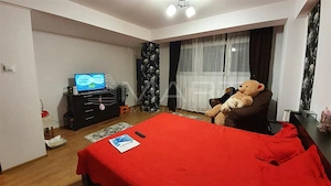 Apartament 2 camere decomandate Vasile Aaron - imagine 8
