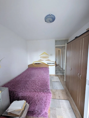 Apartament 3 camere decomandate, str.9 Mai - imagine 11