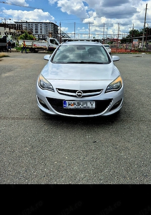 Vand auto Opel Astra J Sport Tourer