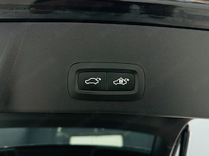 Volvo XC40 - imagine 18