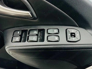 Hyundai ix35 - imagine 11