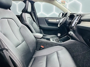 Volvo XC40 - imagine 19