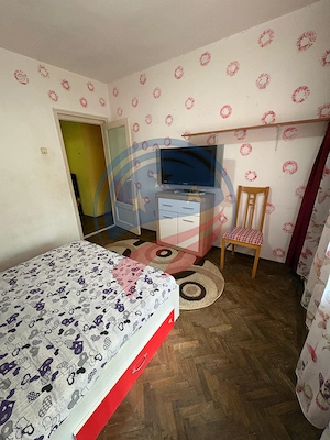 APARTAMENT 4 CAMERE , ETAJ 3 din 4, 2 BAI, 2 BALCOANE, CALEA SEVERINULUI - imagine 2