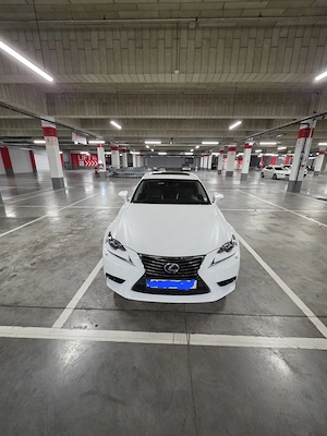 Vand LEXUS IS 300H LUXURY ,,Mark Levinson,scaune ventilate,perdeluta electrica,volan incalzit,etc. , - imagine 2
