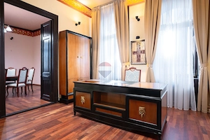 Apartament cu 3 camere de vânzare în zona Centrul Istoric - imagine 3