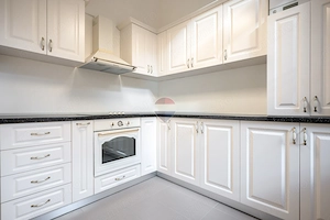 Apartament cu 3 camere de vânzare în zona Centrul Istoric - imagine 9