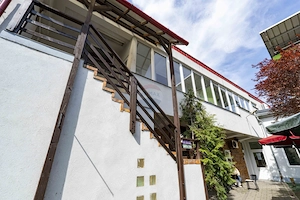 Clădire comercială de vânzare, 2240mp, Ultracentral, str Primăriei - imagine 18
