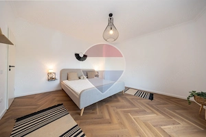 Apartament in inima Brașovului - complet renovat - imagine 5