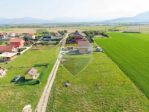 Teren intravilan de vanzare 1.100 mp - imagine 8