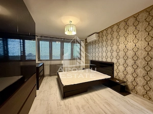 Apartament 2 camere de vanzare, etaj intermediar, Olimpia - Stadion