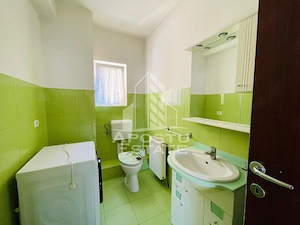 Apartament cu 3 camere la vila/ zona Intim/ 140 mp - imagine 9