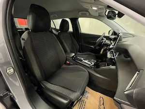 Peugeot 2008 - imagine 10