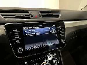 Skoda Superb - imagine 16