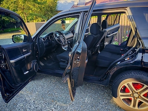 Vând suzuki grand vitara an 2007 2.0 euro 4 , 140 cp aspirat benzina - imagine 2