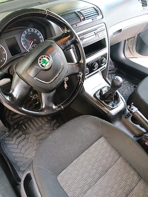 Skoda Octavia Facelift Combi 2009 | 1.4 Benzina | 236.000 km | 6+1 Trepte | Aer Condiționat - imagine 5