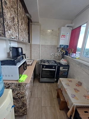 Vând apartament 2 camere - imagine 3