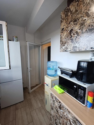 Vând apartament 2 camere - imagine 2