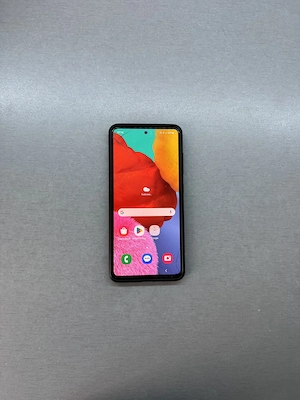 Samsung Galaxy A51 -126Gb 4Gb ram -android 13 -sticla sparta !
