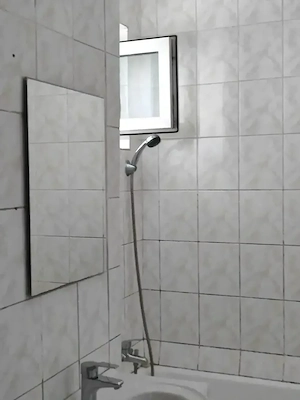 particular vând apartament cu doua camere 